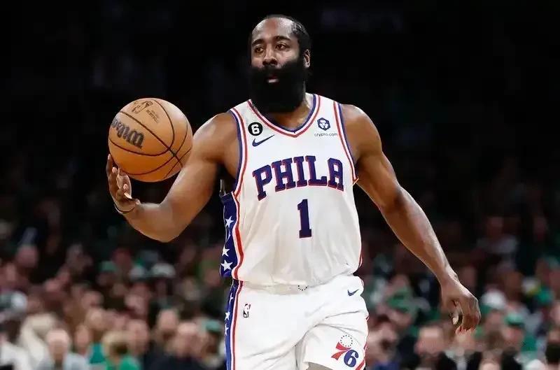 盘点23年夏天，非常渴望换队抱团，但求而不得的3位NBA超级球星！

1，哈登，