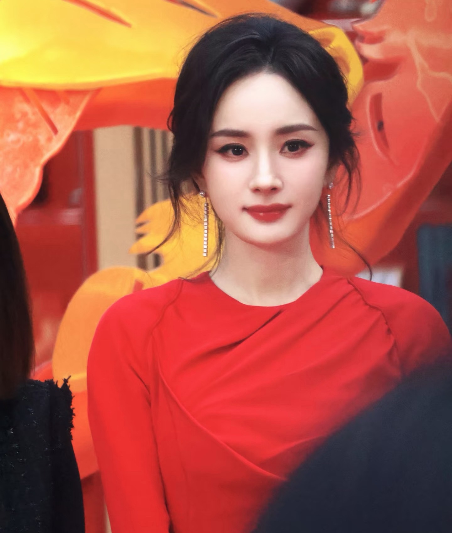 杨幂 红裙最严厉的母亲杨幂跟红裙的适配度💯，这边建议多穿爱看！