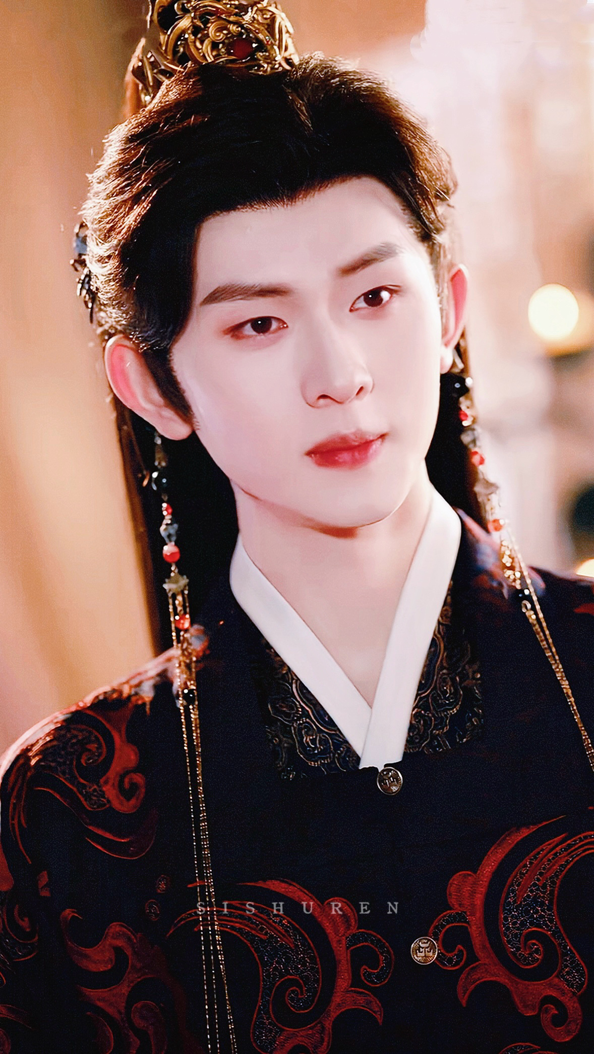 陈添祥  超带感闪光图鉴超话创作官 闺蜜穿书 | 截修9p最喜欢的一套精致美貌的