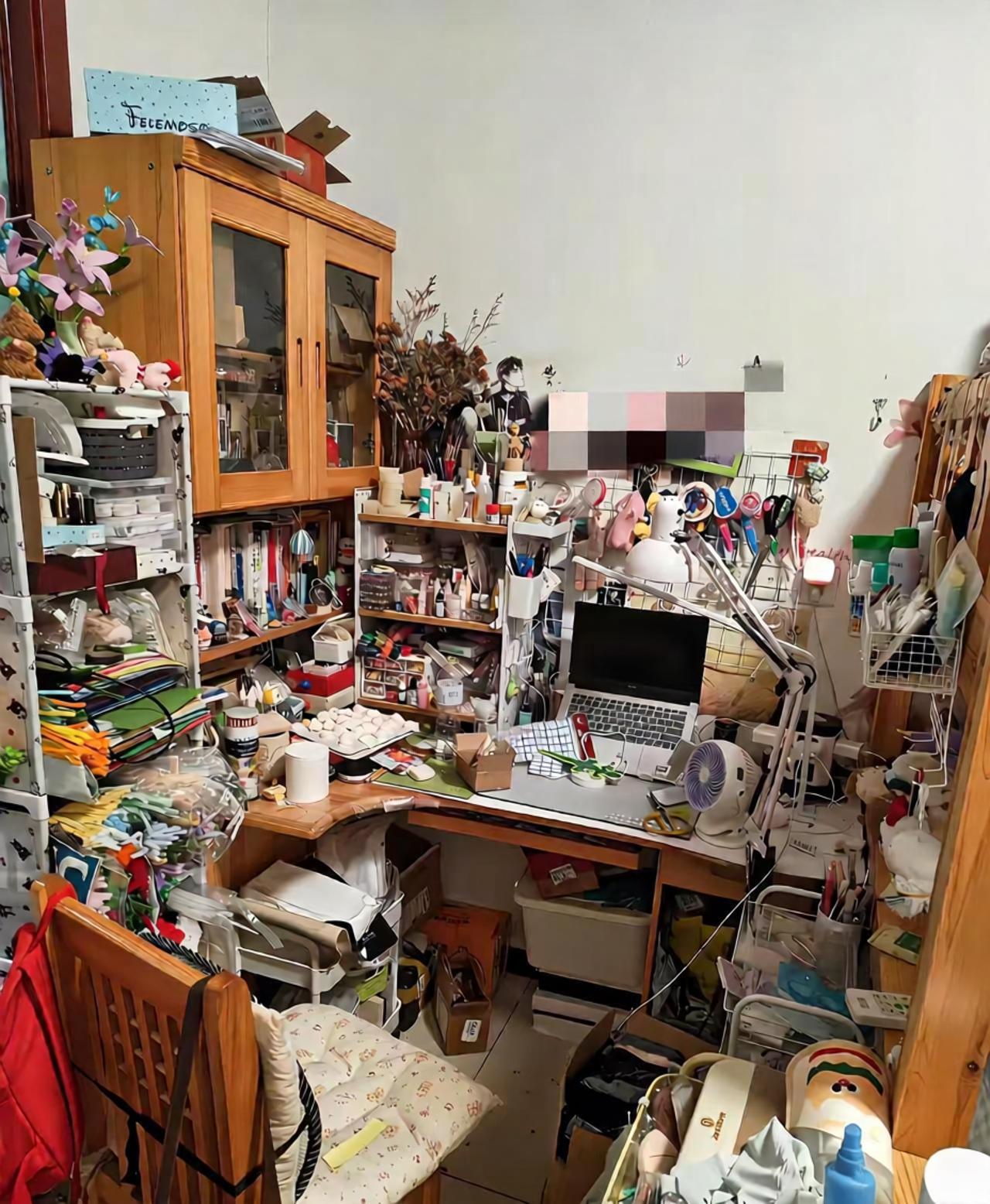 看看我同事的工作环境