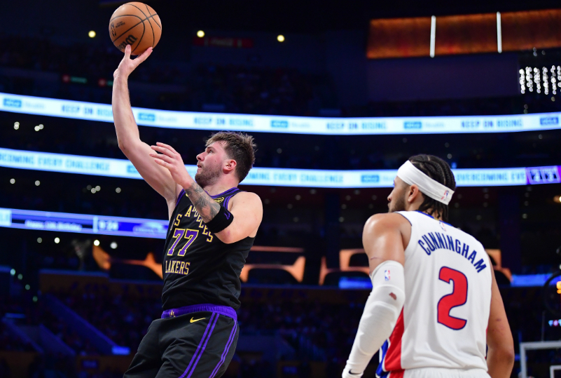 NBA官方刚刚公布了2025-26赛季的MVP最终结果，雷霆球星谢伊·亚历山大当