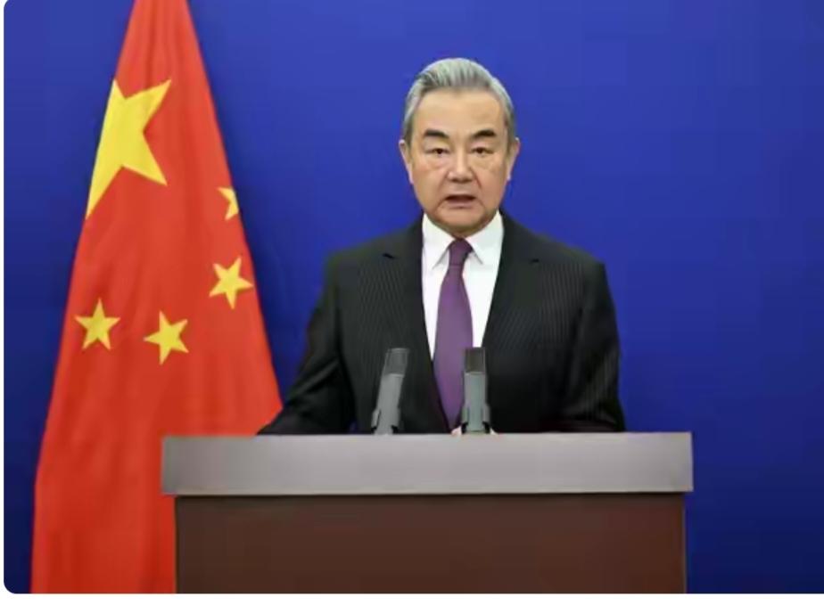 日本现在反华情绪太离谱了！中国驻日使领馆都连发安全预警了。2025年前九个月，对