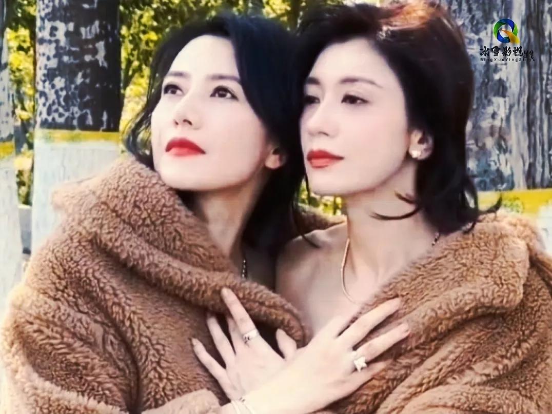 两位大美人，曾秒杀无数宅男，你更喜欢谁？？

其中一位美人，如春日的樱花，温柔而