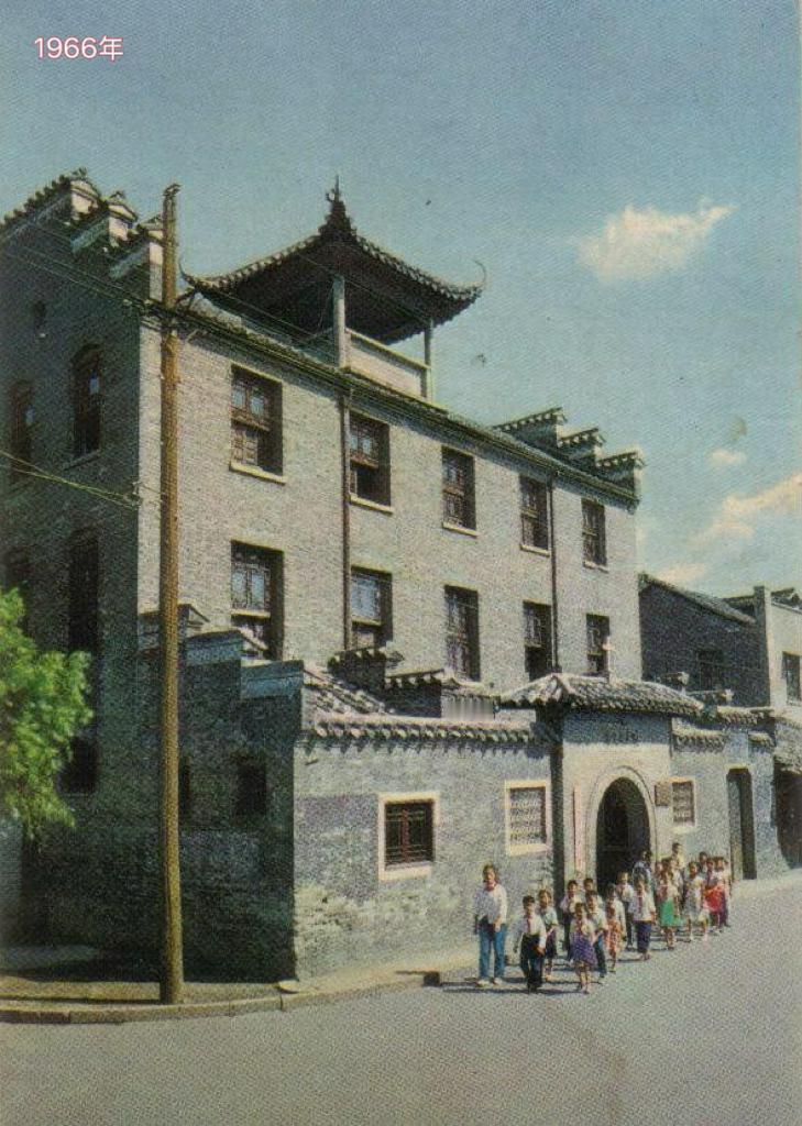 1966年的贺龙指挥部旧址。
