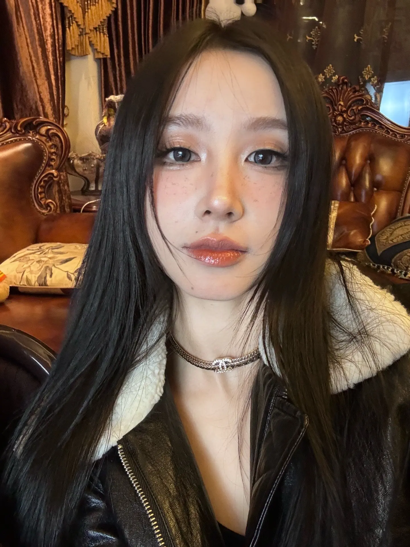 好满意昨天的妆容。