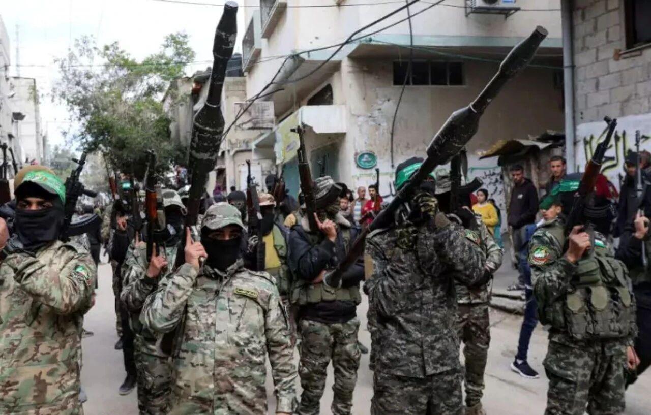 内塔尼亚胡拒绝为被围困的200名哈马斯提供安全通道

内塔尼亚胡拒绝允许哈马斯恐