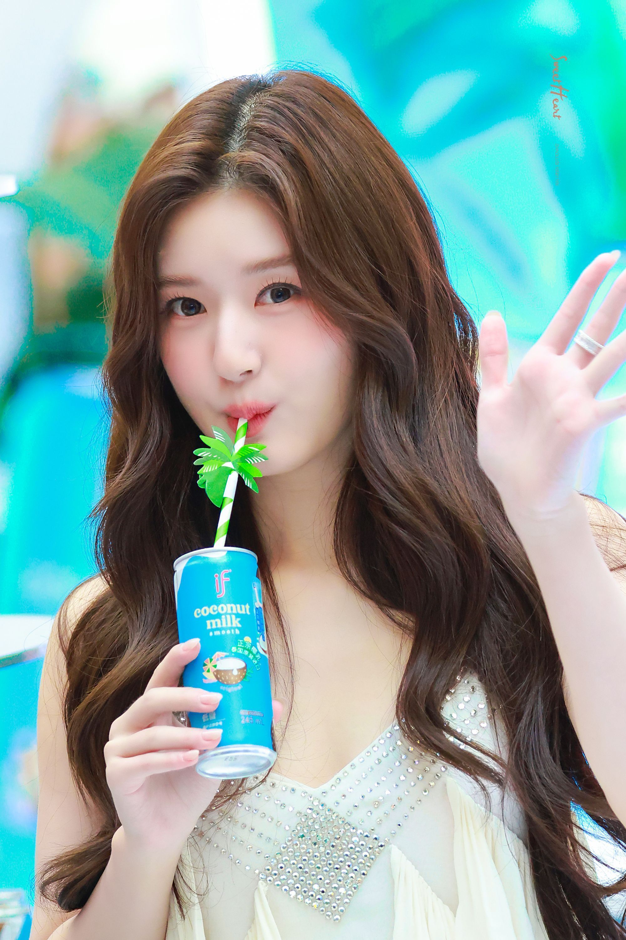 氧气感少女居然已经是三年前了 好怀念 像昨天一样🍃 