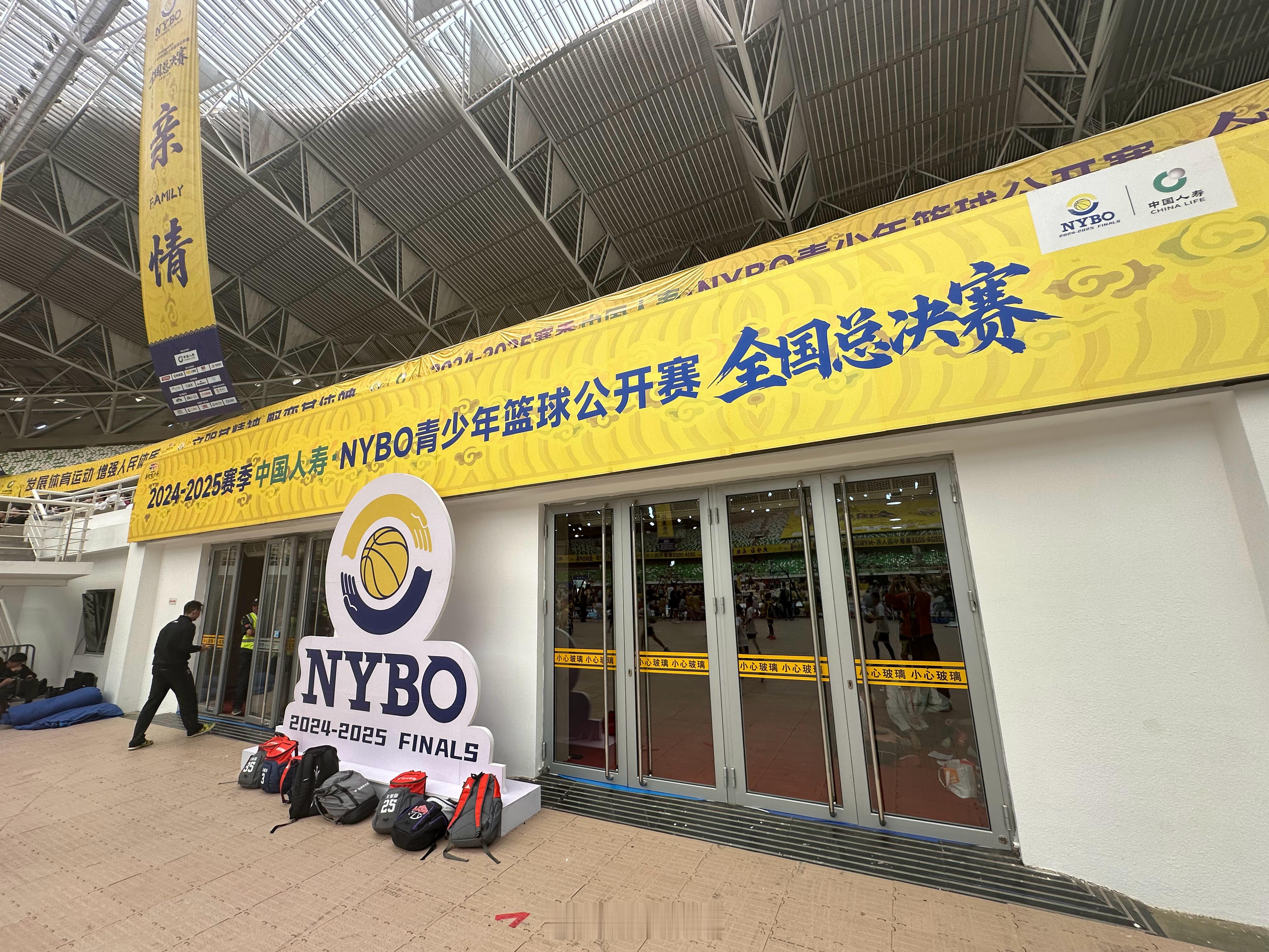 真羡慕现在的孩子，从小就有机会登上大舞台！nybo全国总决赛小麦出球差  ​​​