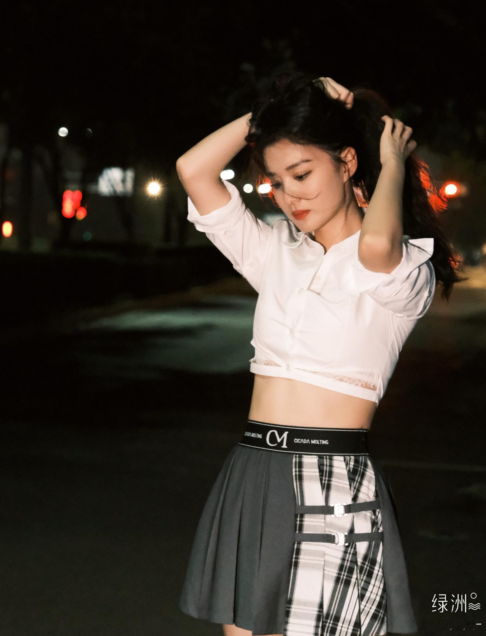 王楚然 210818 现代写真-烟花 ☽ 美然wb 