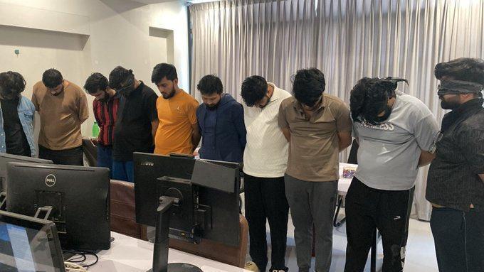 新闻快讯——巴基斯坦捣毁6000万美元跨国网络诈骗团伙 34人落网！
 
巴基斯