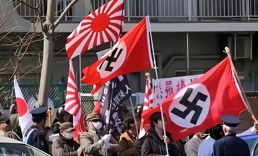 高市早苗的狂言，已经让中日关系走到了可能擦枪走火的地步！
我们不禁要问作为战败国