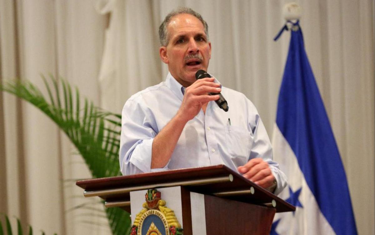 “若我当选，立即恢复与台湾关系！”台当局等了20年，终于迎来所谓的“邦交”增长？