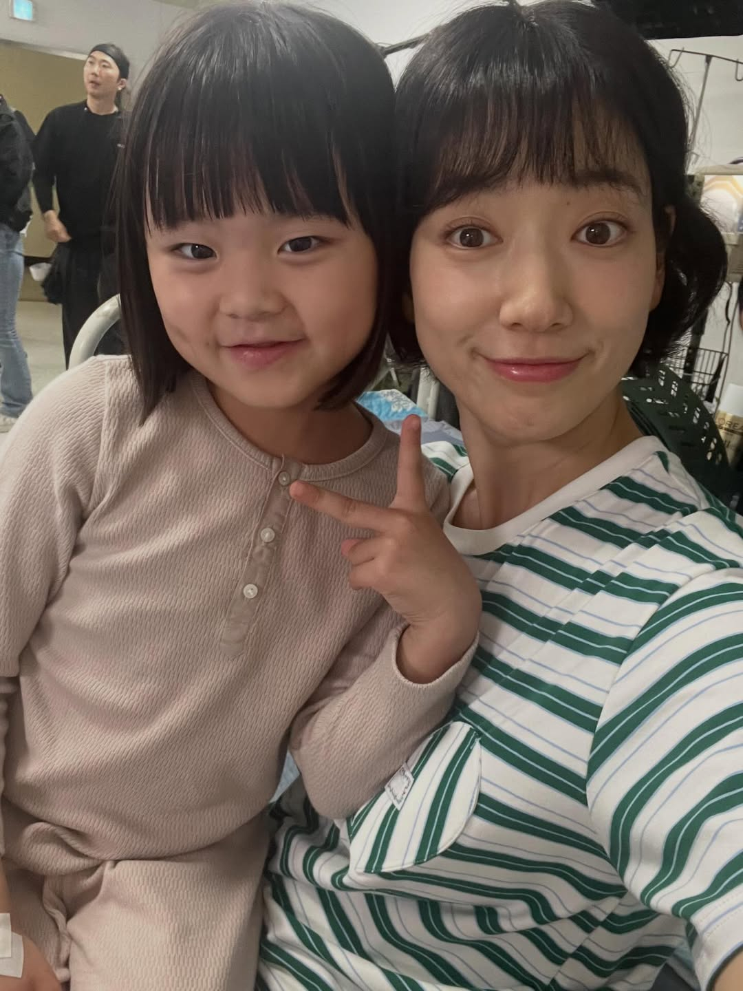 朴信惠 ✨undercovermisshong 近期ins相关 