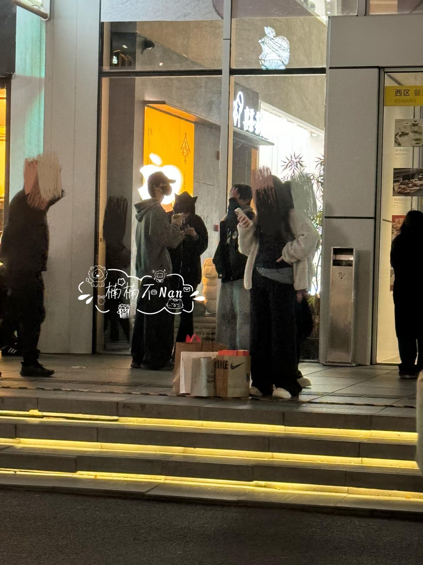 【TFING】北京三里屯偶遇穆祉丞 黄朔 童禹坤 