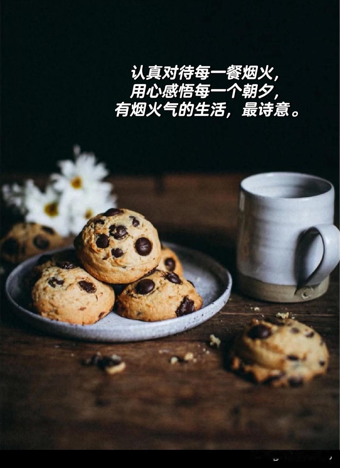 我自认为是晚餐，晚上吃的多了，不好消化
有的人上一天班，就想休息，吃完饭就躺在沙