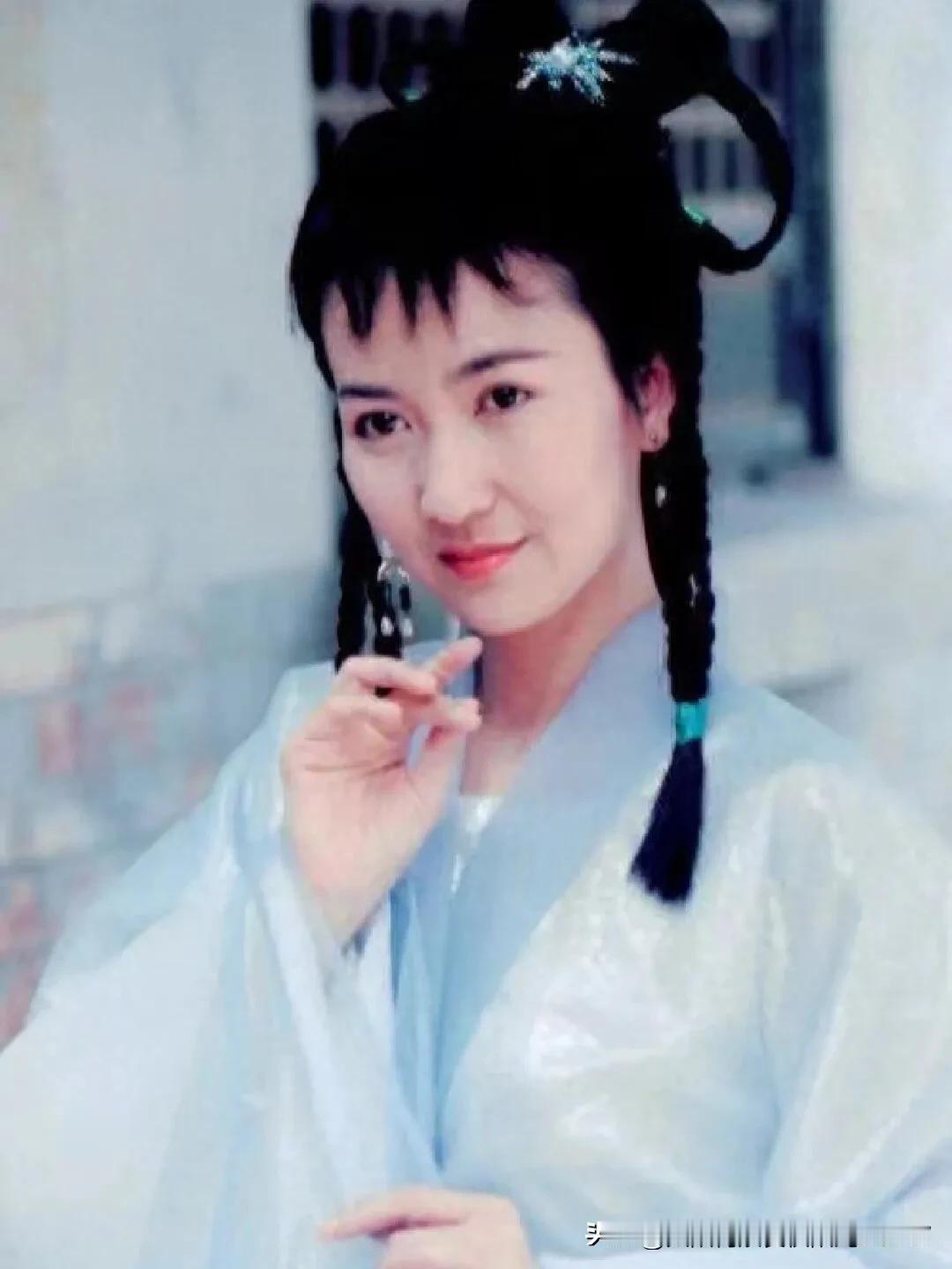 两次被父母丢弃，被小三气流 产，只能当继母，1979年，21岁陈美琪嫁给富商马清