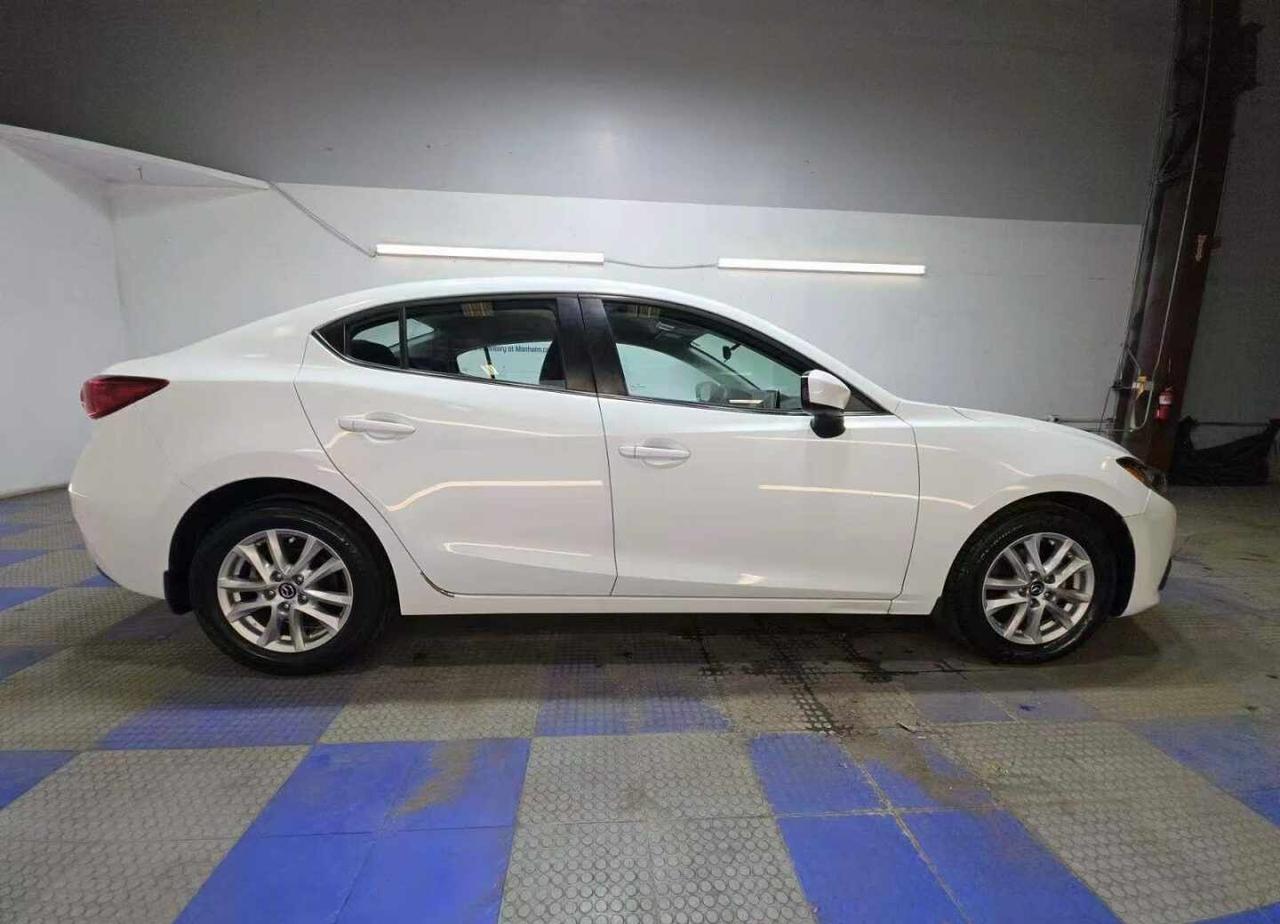 出千元车
2016年Mazda3可以看看，约12万迈，一位私人车主，CARFAX