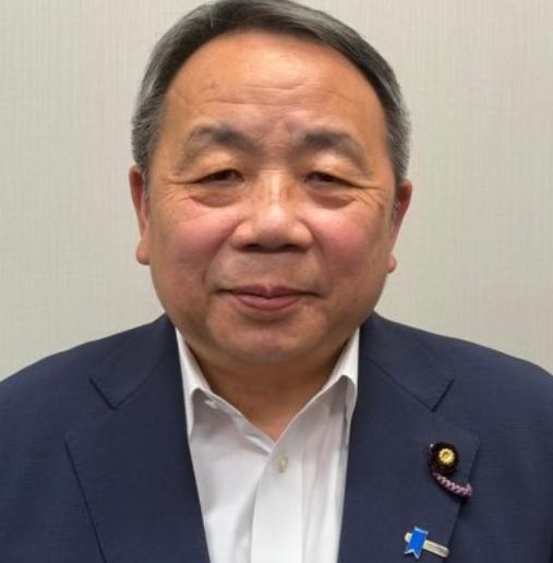 日本参议员、汉奸石平昨天（7月26日）写道：“在日本的飞鸟时代和往后的奈良时代，