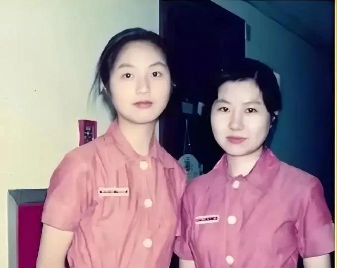 杨千嬅曾经是医院泌尿科的护士，一做就是四年。后来参加了新秀歌唱比赛，获得了第三名