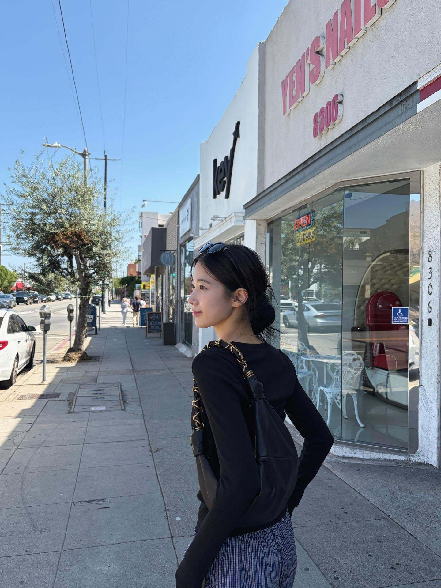 260918 IG更新LA 날씨 좋다아아오즈모아이러브 파스타강아디누가 놀아