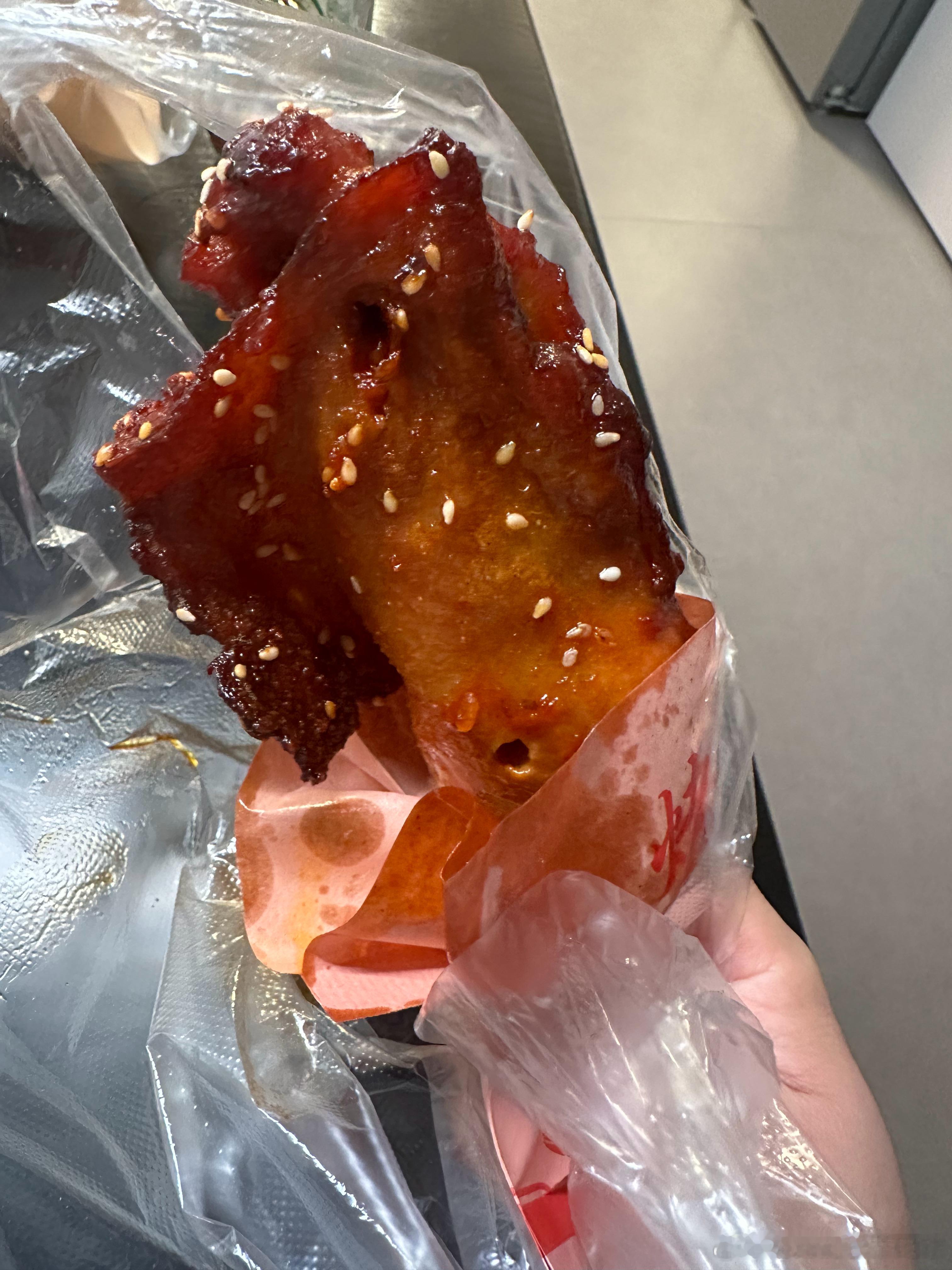 烟火气的小摊子买的晚饭🥣烤鸡腿🍗和葱香饼[色] ​​​
