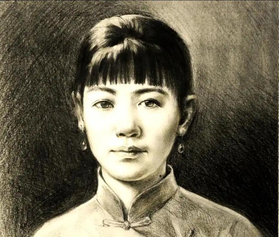 1898年深秋，刑部大牢。她解开衣襟扑对丈夫：“让我给你留个后。”他愣住了，然后