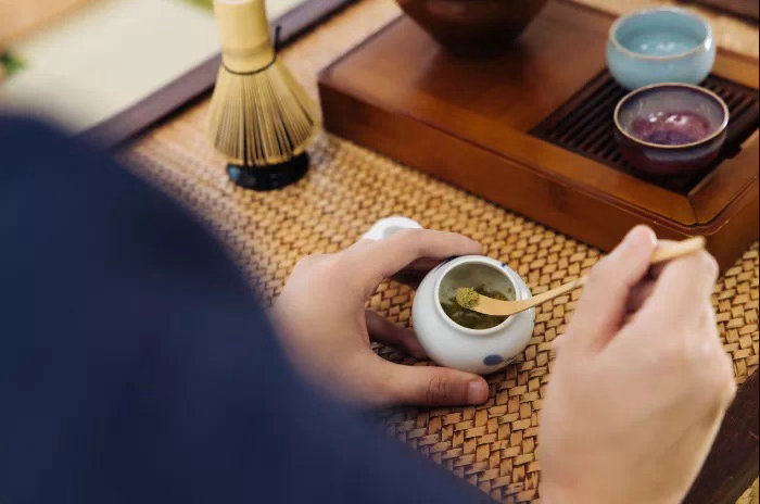 业障是什么？业障 是我过去骂过人，打过人，杀过鸡鸭，曾经害过人家等等，这一切都是