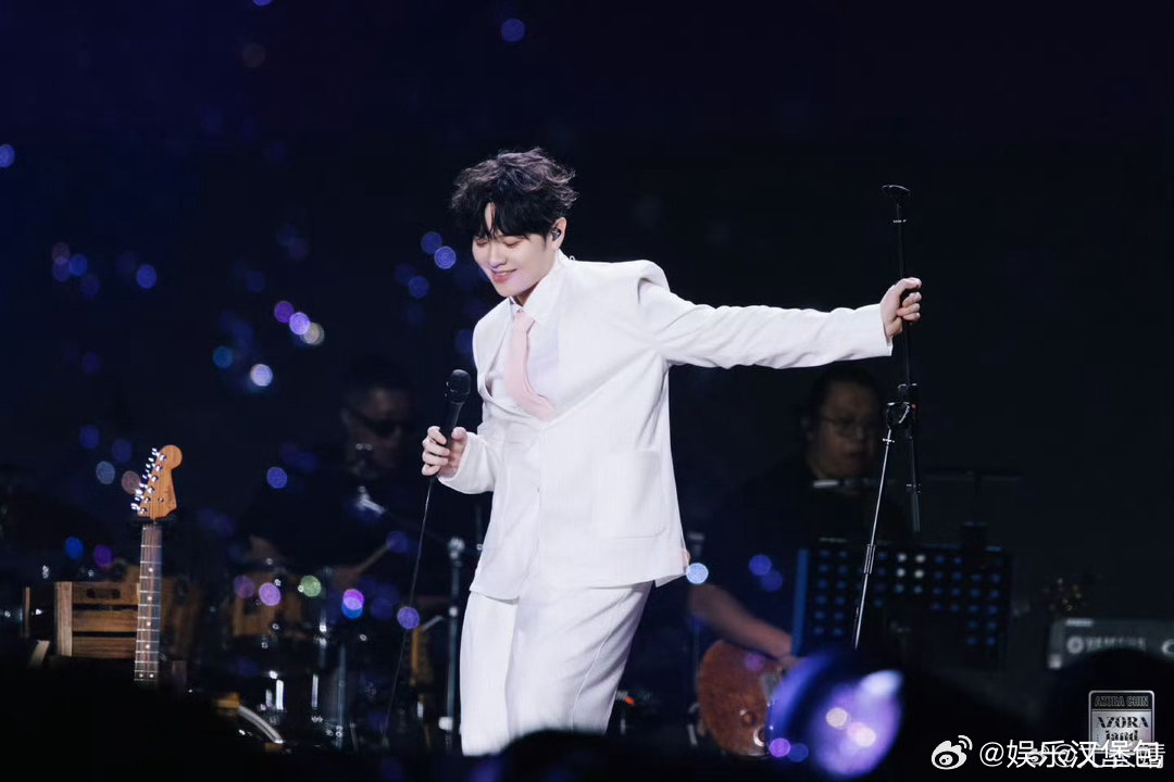 泡泡岛今年夯到什么程度泡泡岛演出时长太感人了全阵容看完就一个感受：泡泡岛今年是真