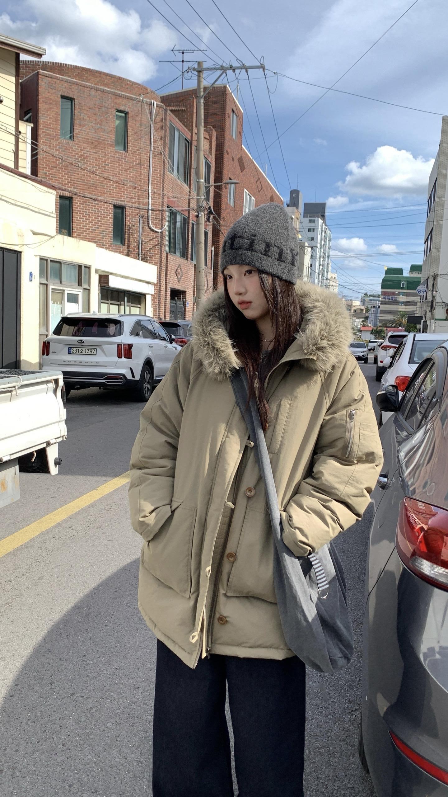 在小韩街头🚶🏻‍♀️。