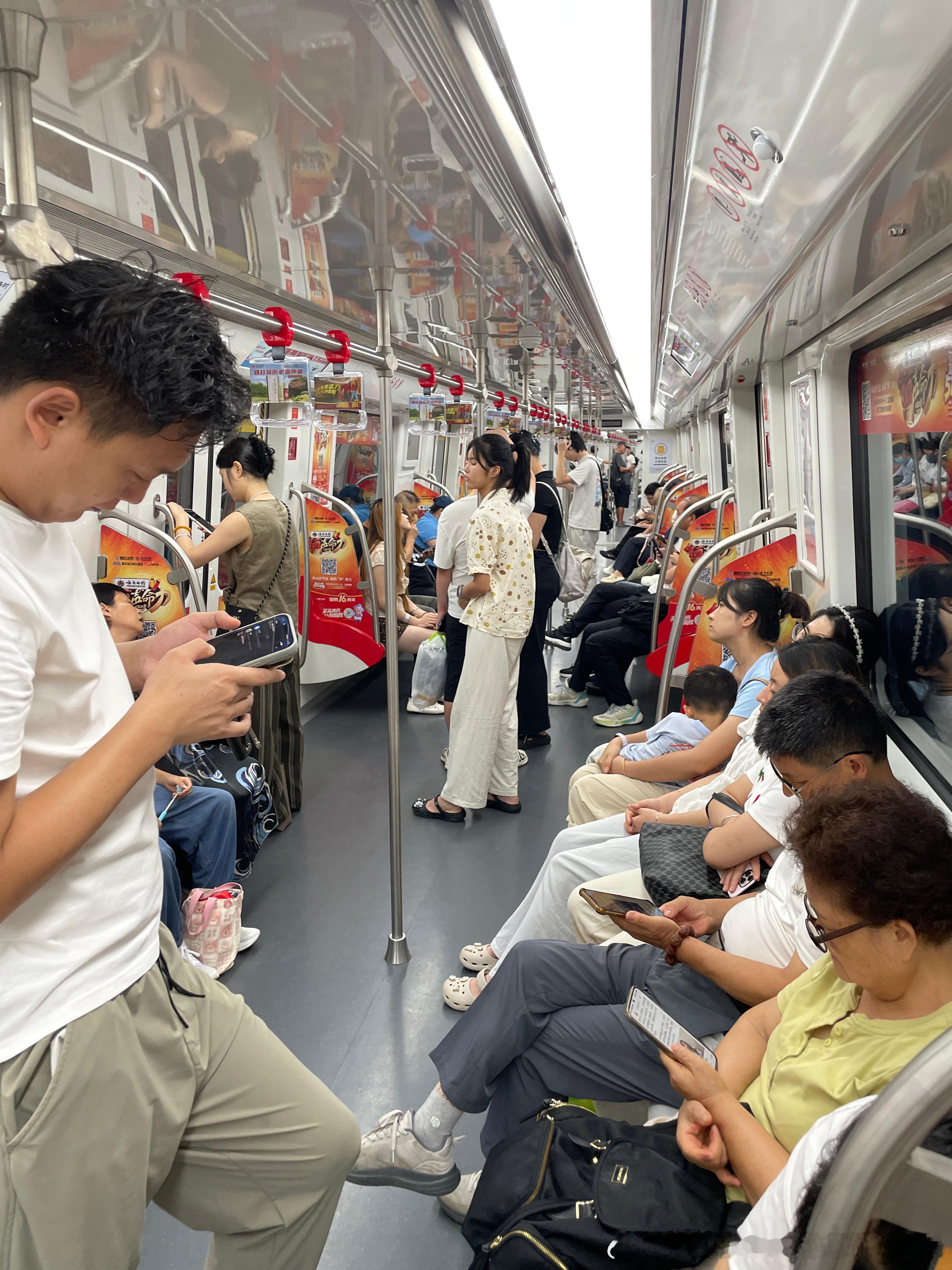 沈阳地铁 网友：2026年8月19日(周三)沈阳地铁1号线14：25分开往东大营