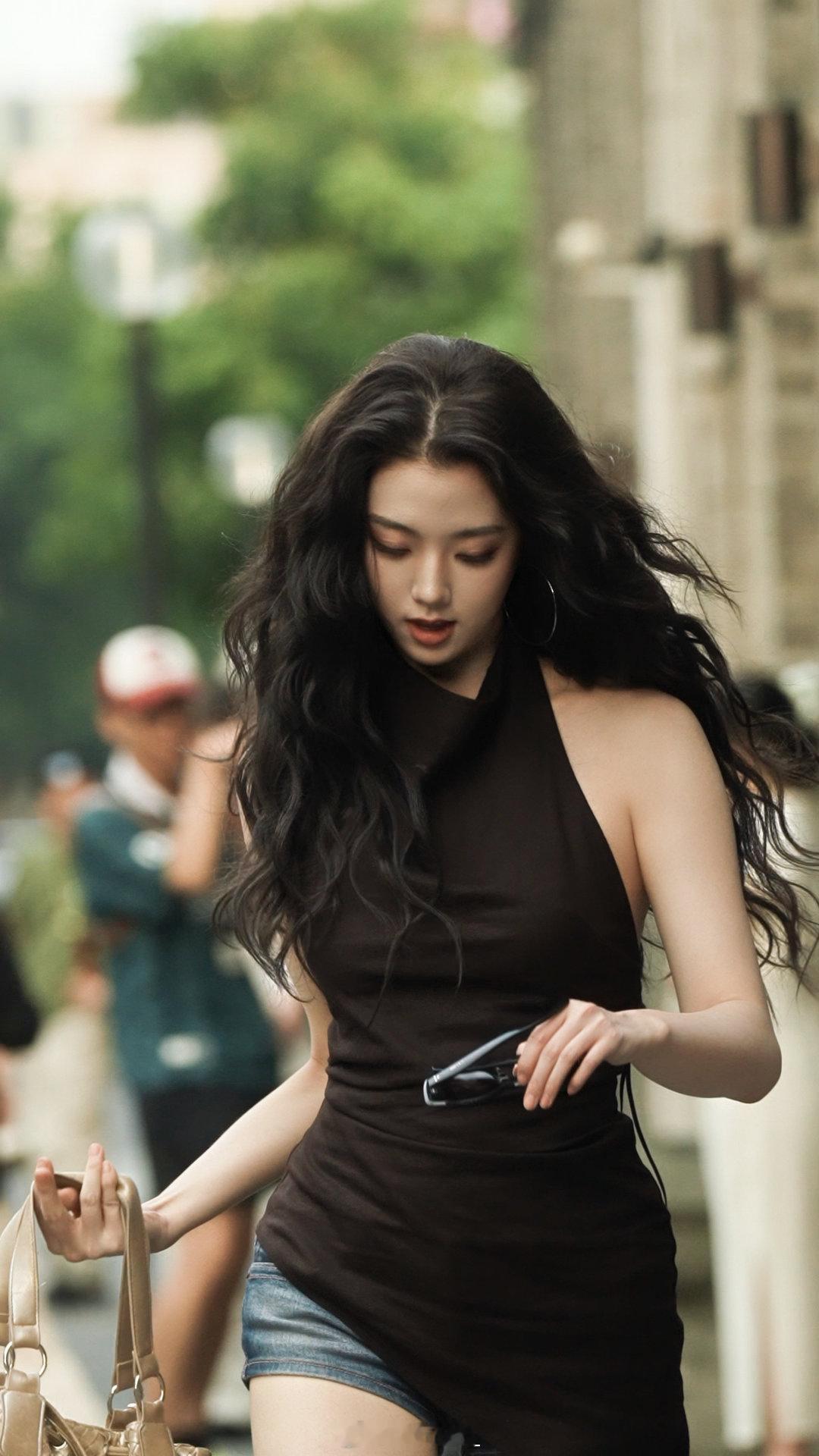 ♡' 𝗟𝗼𝘃𝗲𝗹𝘆 𝗱𝗮𝘆 🎧 ı||ııı||ı| 