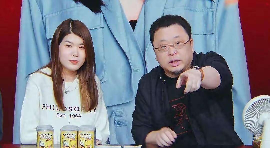 [吃瓜群众]或许一个人“成功”之后，很容易把所有侥幸都忽略，认为都是自己“认知超