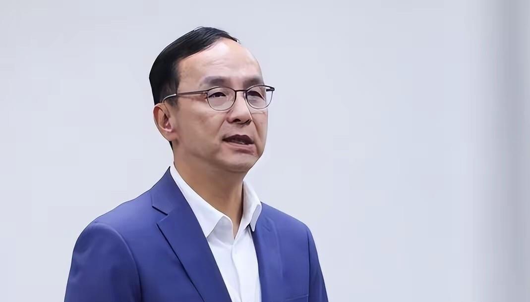 蓝营726全代会，朱立伦确定在邀请名单内，陈以信今天亲口证实，已向马英九、朱立伦