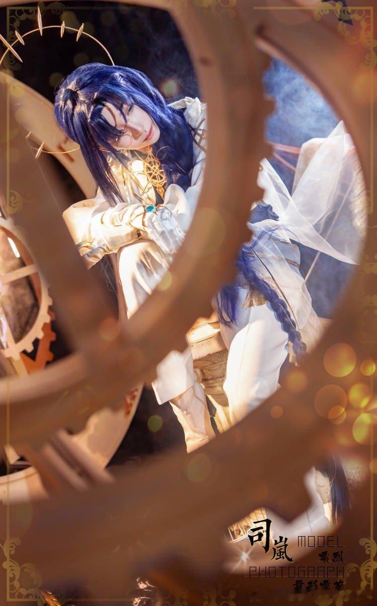 #cosplay[超话]# 时空中的绘旅人.司岚. 出了个小预告.正片应该也不远