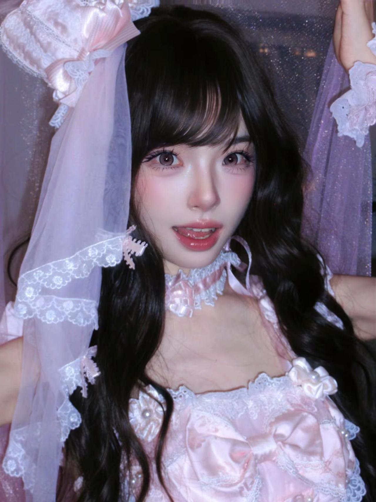 欧尼정신차리。.迪丽热巴 钰珑  inmyfeelings  拍照