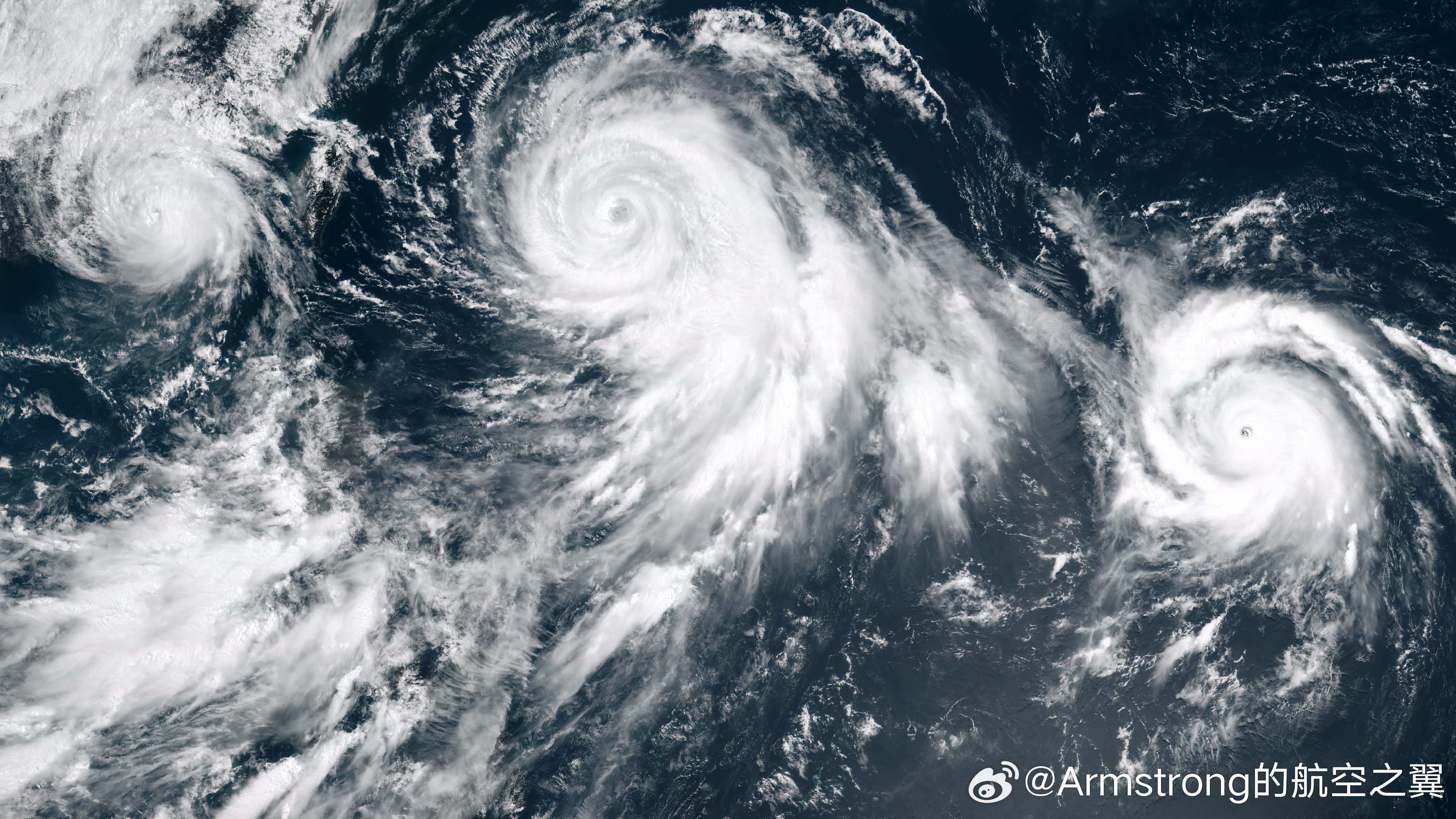 台风 今年第13号台风“白海豚”（强台风级）目前已移入东海，预计将于 8月9日下