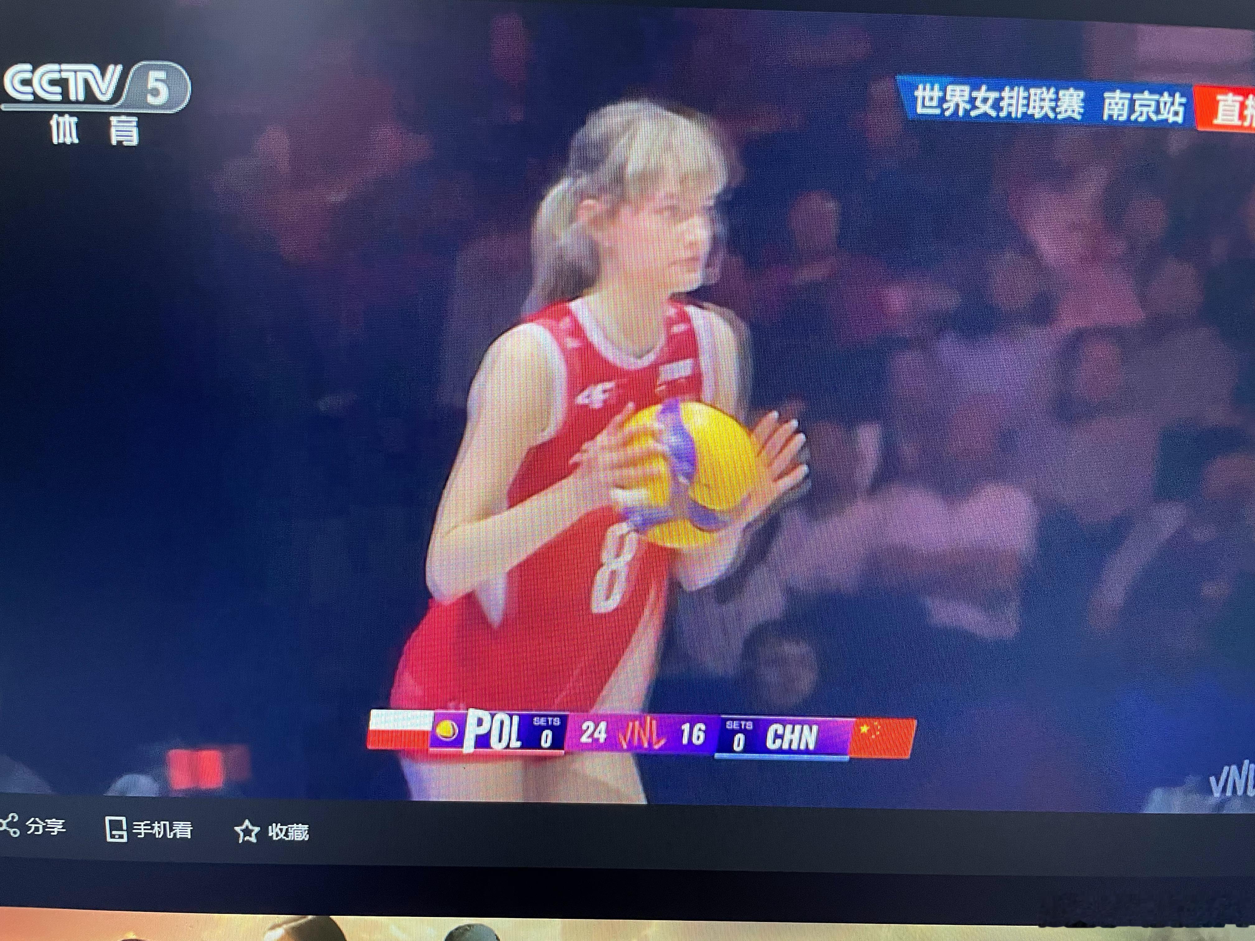 中国女排中国女排vs波兰女排 这会我们还在慢热没有第二个点目前第一局波兰25–1