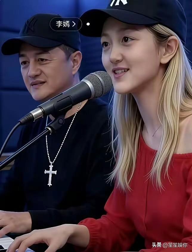 李嫣这张脸，把李亚鹏的基因焊死了。女大十八变，李嫣越张开越像李亚鹏，眉眼轮廓简直