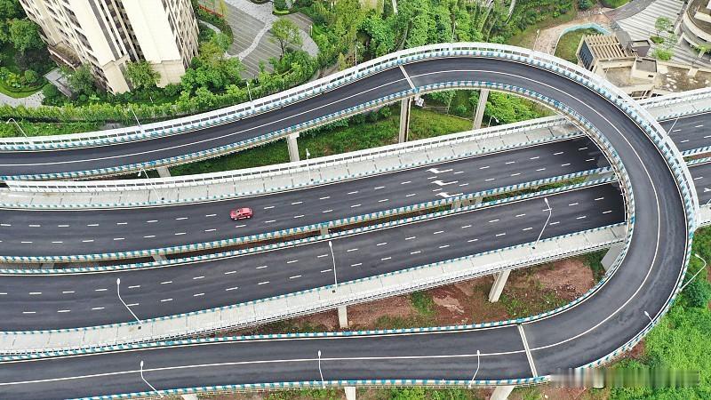 南岸刘家坪立交通车，茶园居民实实在在感受到便利
最近路过茶园，发现刘家坪立交已经