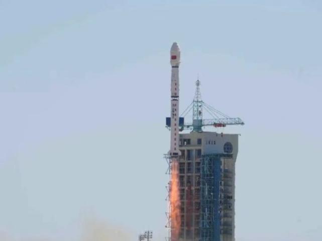 我国今日再添太空重器！
 4月17日12时10分，我国于酒泉卫星发射中心，搭乘长