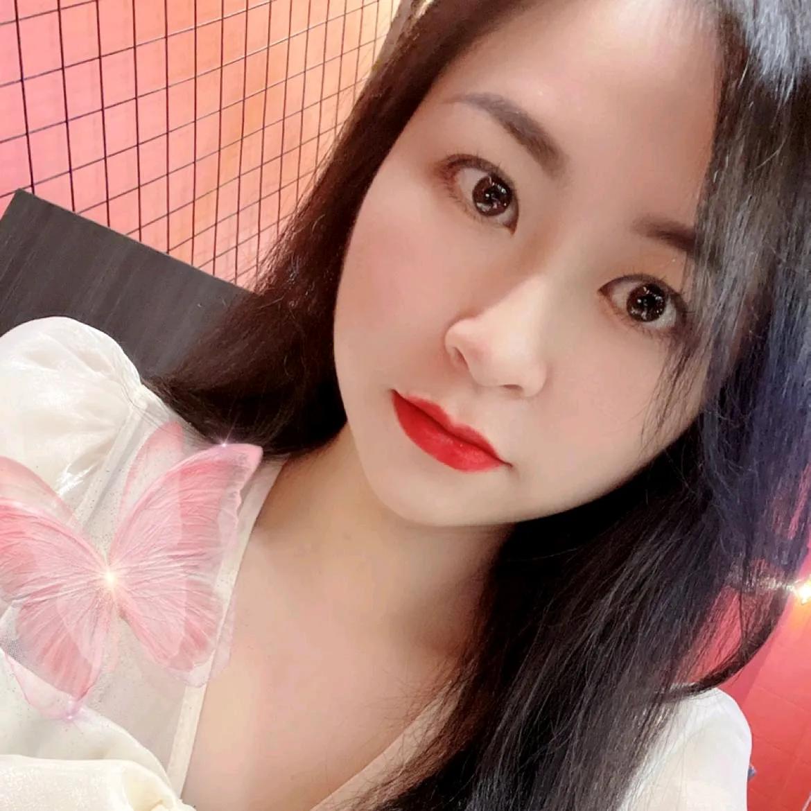 我跟我老公我俩是自谈的，我跟我婆婆就是不对付，我感觉我婆婆不想让我跟我老公过下去