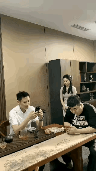 @豆包 怎么避免得罪人呢？