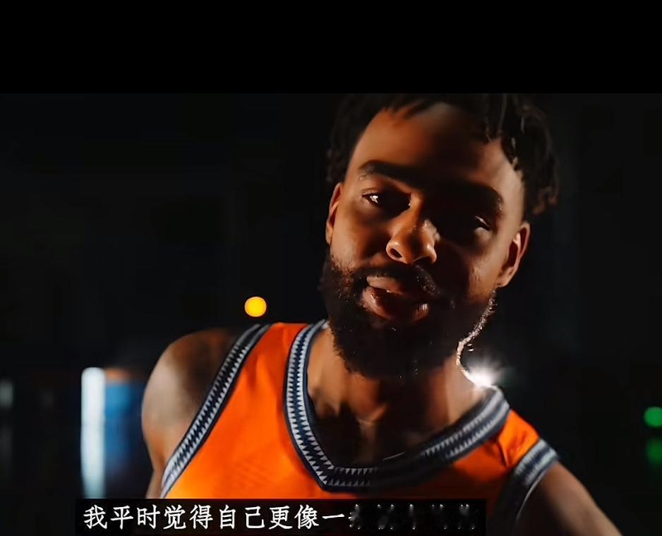 外援拉塞尔说自己平时更像是一条拼命的狗，来中国打球，是想给4岁的儿子一些激励。
