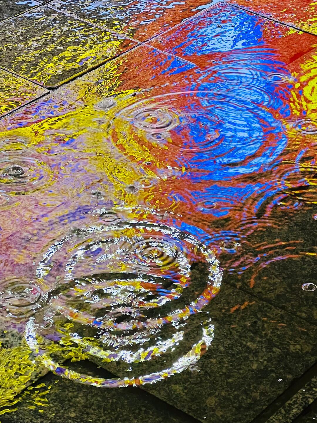 夜晚的积水滩拍成了油画 ​​​