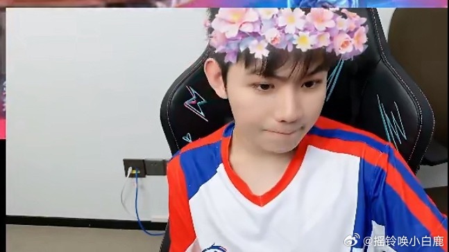 比赛结束已火速开播的许九尾！LGDNBW夏季赛二连胜LGDNBW对战HeroLG