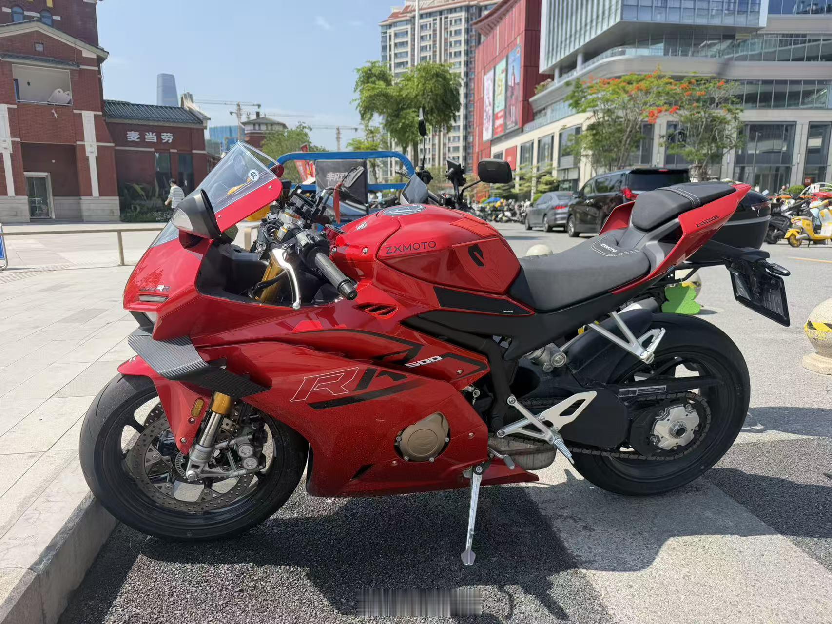 张雪500RR确实帅！ 