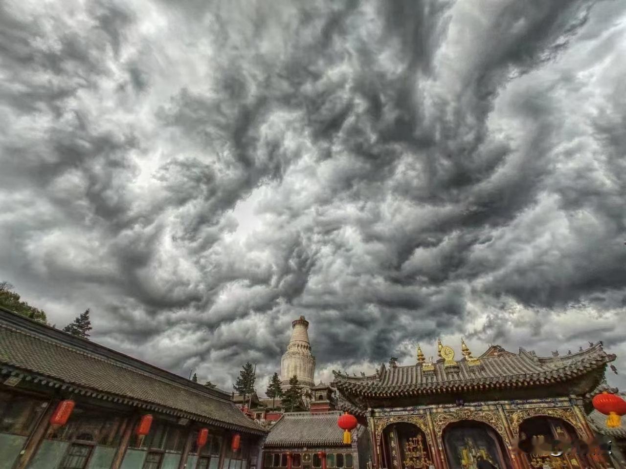 找到N年前拍的一张照片，大家知道是哪里吗？