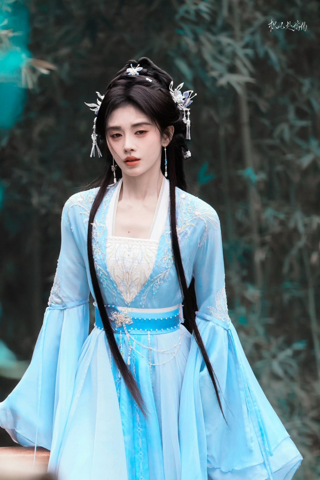 鞠婧祎*姜黎非鞠婧祎