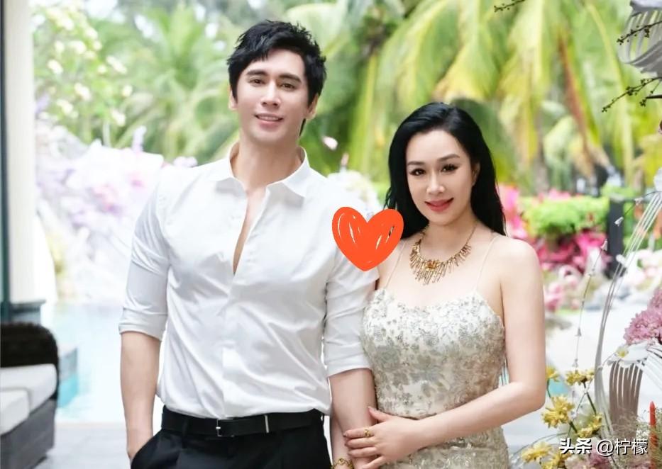 果然还是男人更了解男人，
我问老公，钟丽缇离过婚，
还有三个女儿，张伦硕怎么就钟