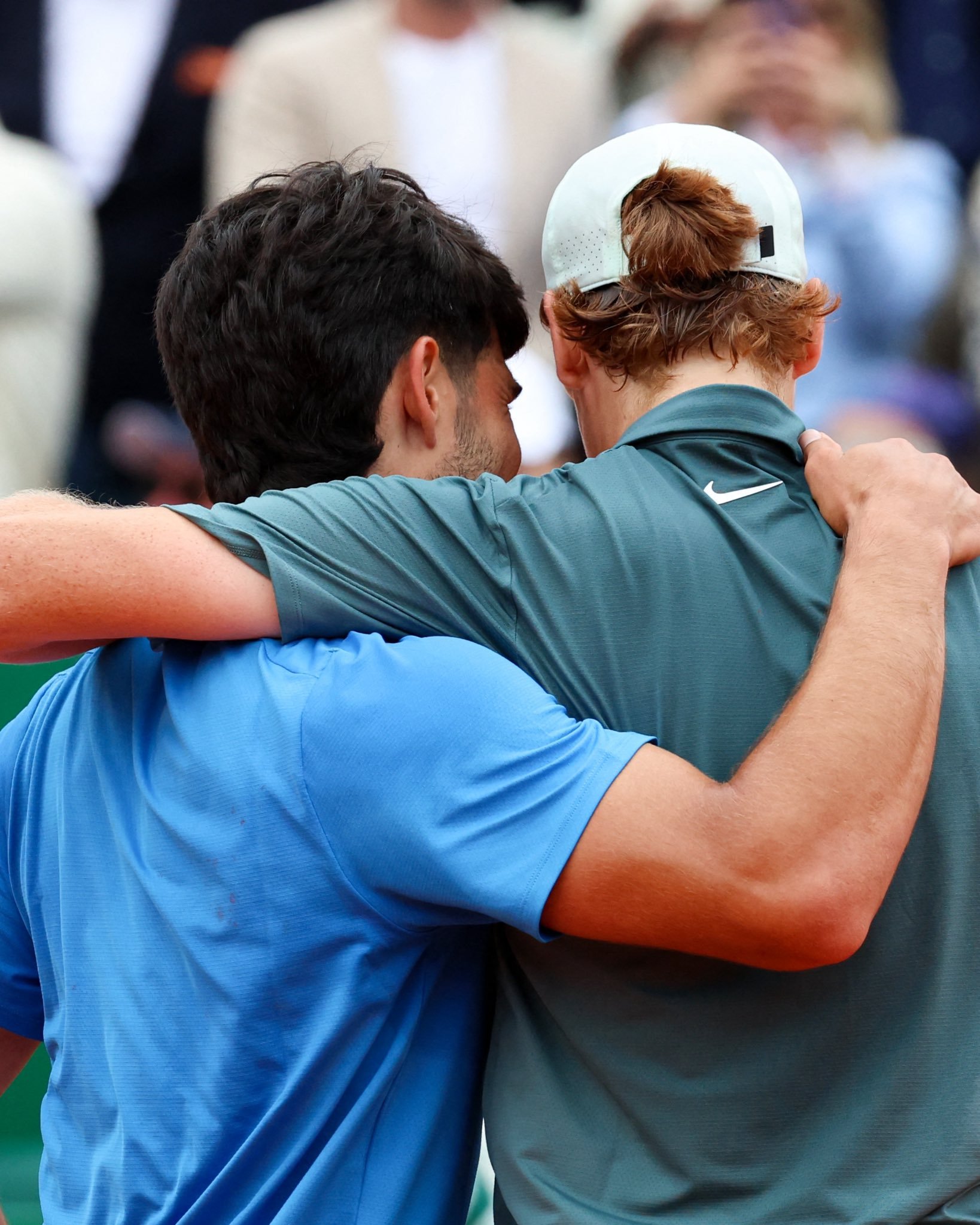 辛纳首夺蒙特卡洛冠军 辛纳的状态真是好，横跨硬地——红土，取得创个人职业生涯纪录